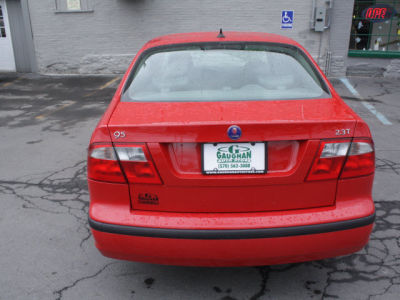 2004 Saab 9-5  Arc