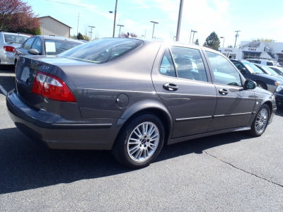 2005 Saab 9-5  Arc
