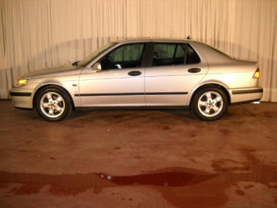 2001 Saab 9-5  SE