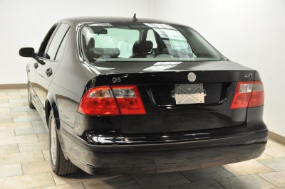 2004 Saab 9-5  Arc