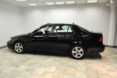 2004 Saab 9-5  Arc