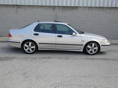 2005 Saab 9-5  Aero