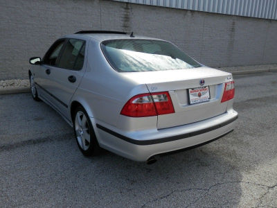 2005 Saab 9-5  Aero