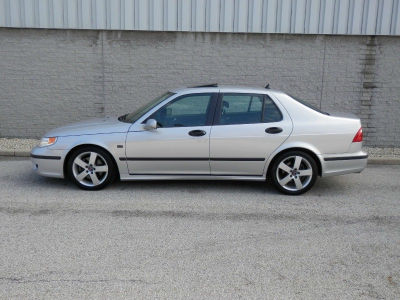 2005 Saab 9-5  Aero