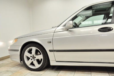 2004 Saab 9-5  Aero