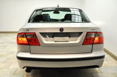 2004 Saab 9-5  Aero