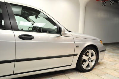 2004 Saab 9-5  Aero