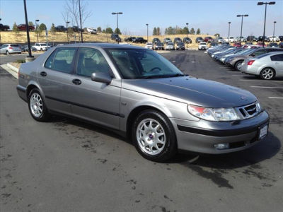 2001 Saab 9-5  Base