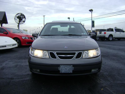 2005 Saab 9-5  Arc