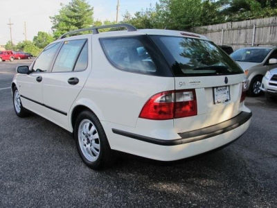 2005 Saab 9-5  Linear