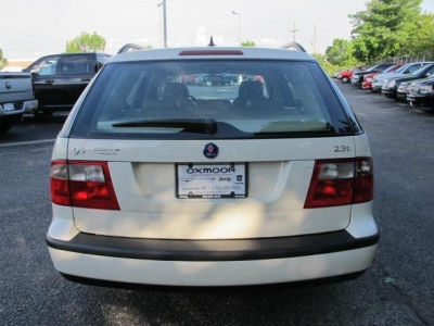 2005 Saab 9-5  Linear