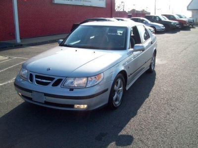 2004 Saab 9-5  Arc