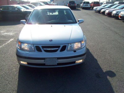 2004 Saab 9-5  Arc