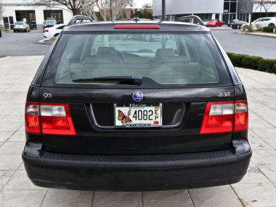 2004 Saab 9-5  Arc