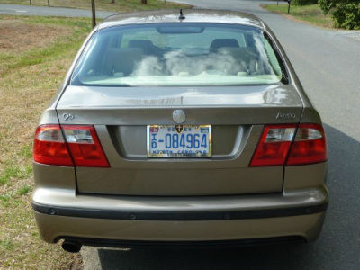 2004 Saab 9-5  Aero