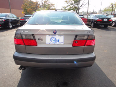 2001 Saab 9-5  SE V6