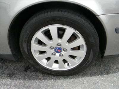 2003 Saab 9-5  Linear