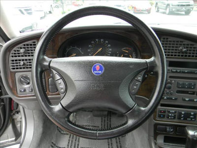 2003 Saab 9-5  Linear
