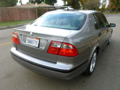2005 Saab 9-5  Arc