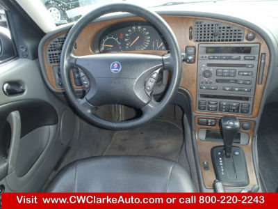 2002 Saab 9-5  Linear 2.3t