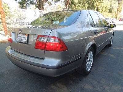 2003 Saab 9-5  Linear