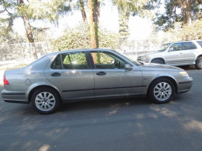 2003 Saab 9-5  Linear