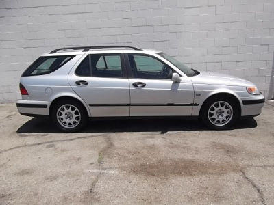 2001 Saab 9-5  Base