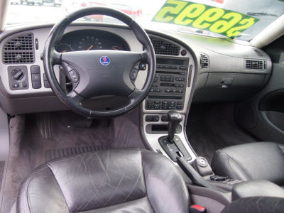 2003 Saab 9-5  Aero