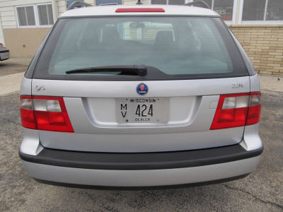 2005 Saab 9-5  Linear