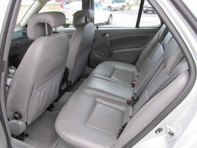 2005 Saab 9-5  Linear