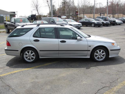 2004 Saab 9-5  Arc