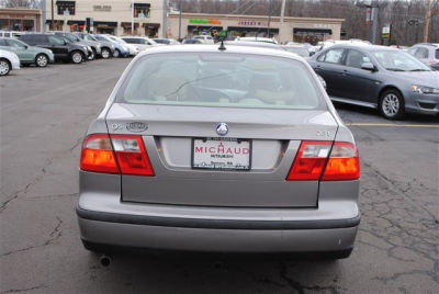 2003 Saab 9-5  Linear