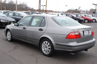 2003 Saab 9-5  Linear