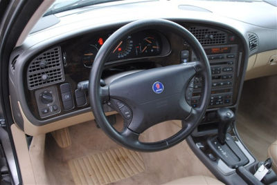 2003 Saab 9-5  Linear