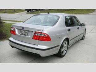 2005 Saab 9-5  Aero