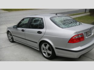 2005 Saab 9-5  Aero