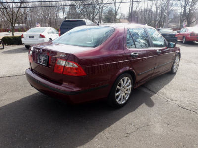 2004 Saab 9-5  Aero
