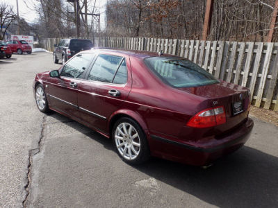 2004 Saab 9-5  Aero