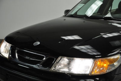 2000 Saab 9-5  Aero