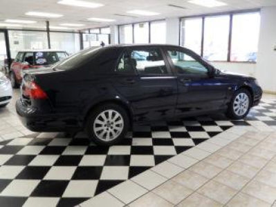 2002 Saab 9-5  Linear 2.3t