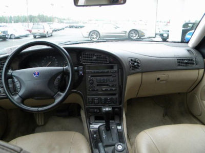 2003 Saab 9-5  Linear