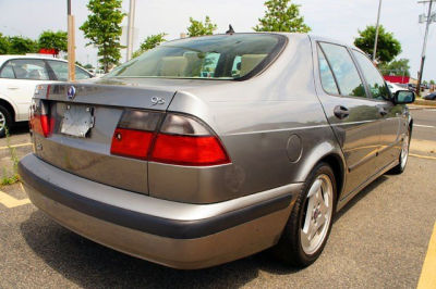 2001 Saab 9-5  Aero