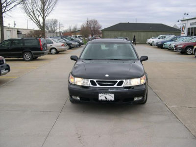 2001 Saab 9-5  Base