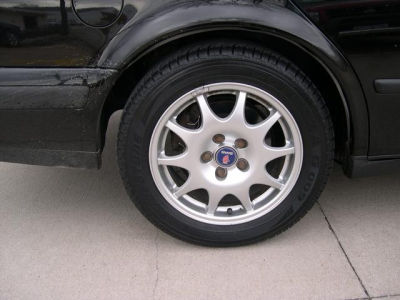 2001 Saab 9-5  Base