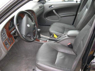 2001 Saab 9-5  Base