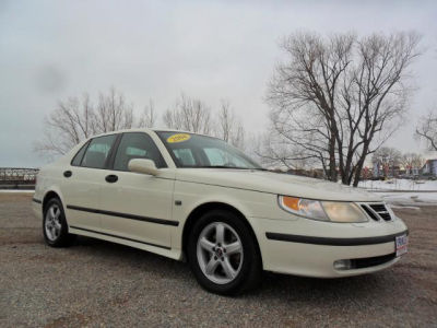 2004 Saab 9-5  Arc
