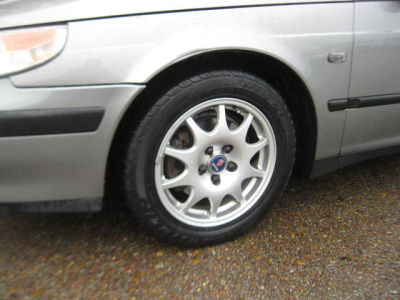 2001 Saab 9-5  Base