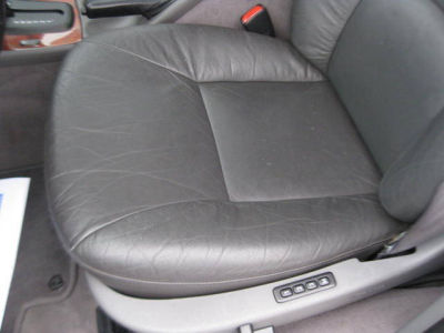 2001 Saab 9-5  Base