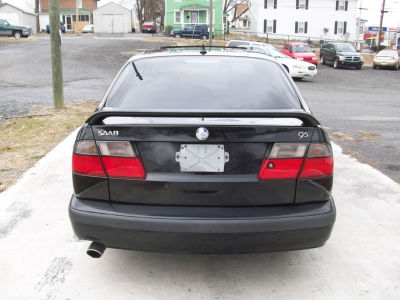 2001 Saab 9-5  Aero