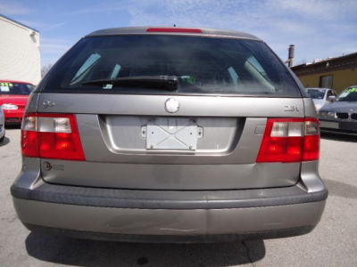 2003 Saab 9-5  Linear